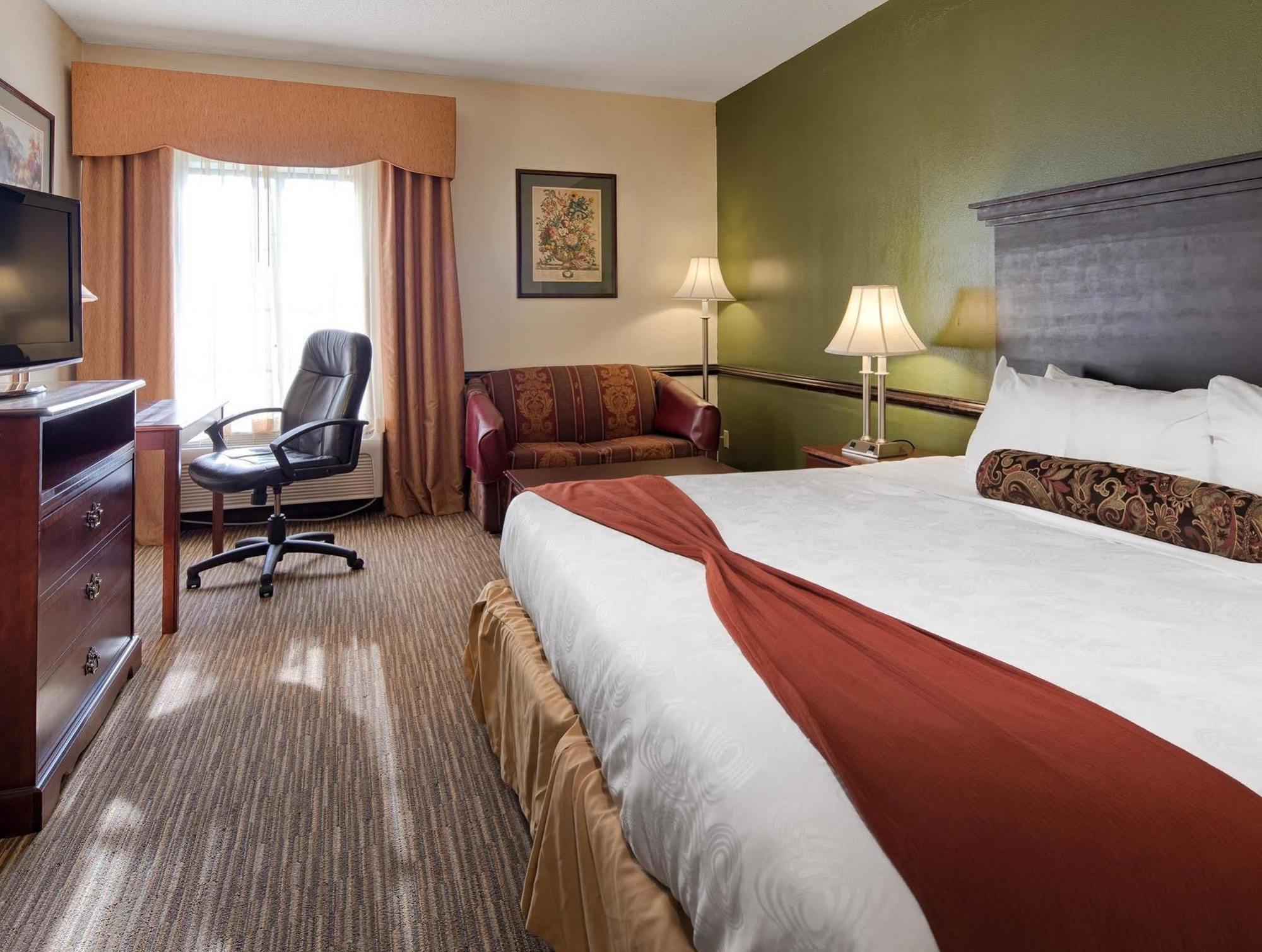 Best Western Plus South Hill Inn Exterior foto